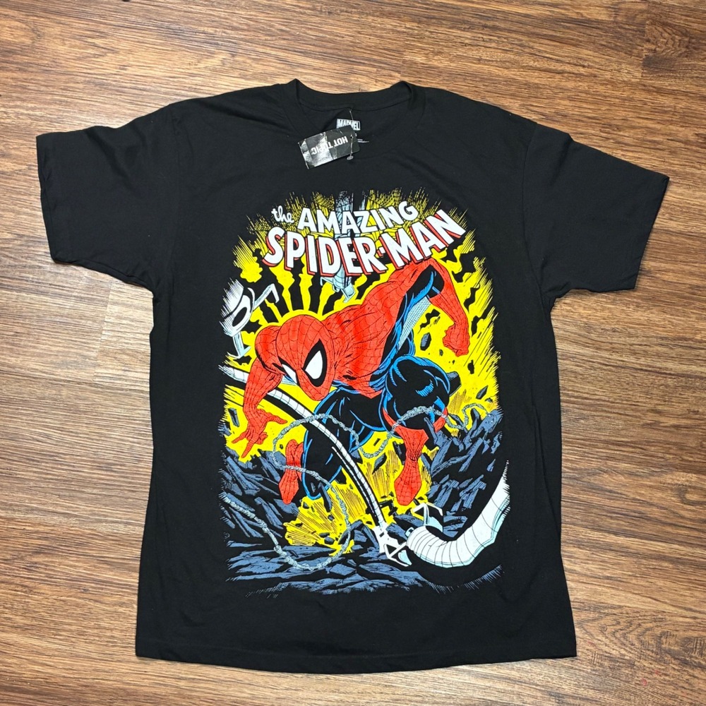 Marvel Amazing Spider-Man Comic Graphic T-Shirt Men's L Black NWT Hot Topic